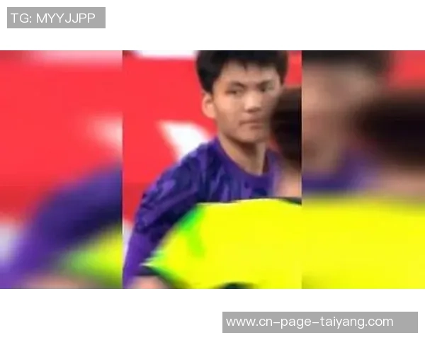 神奇扑救广岛三箭球员近距离头球攻门蹇韬极限反应将球捞出